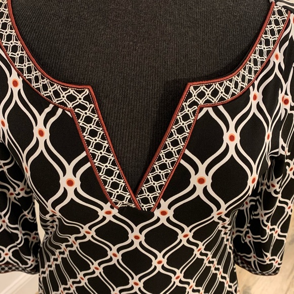 White House black market tunic top - Picture 2 of 4